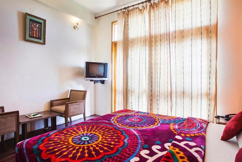 Oyo 28425 Dal Lake Resort Dharamsala Exteriér fotografie
