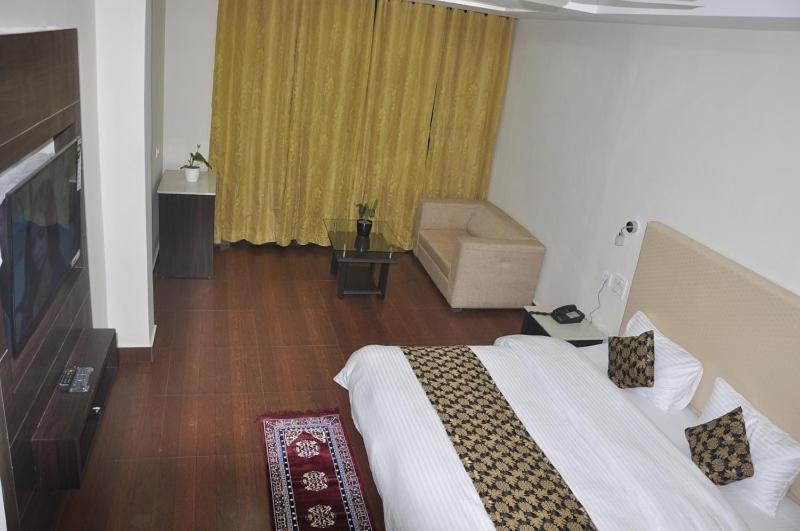 Oyo 28425 Dal Lake Resort Dharamsala Exteriér fotografie