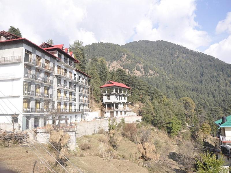 Oyo 28425 Dal Lake Resort Dharamsala Exteriér fotografie